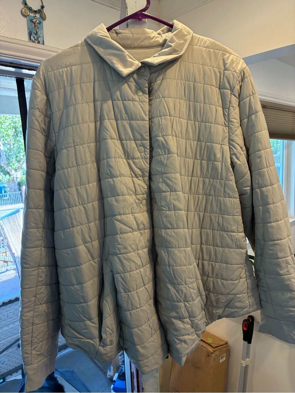 Lululemon Light Gray Quilted Women’s Jacket